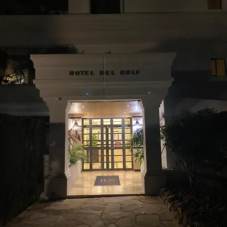 לינה וארוחת בוקר Stunning At Del Golf, 5 Stars And Frontline Golf, Porto Banus,